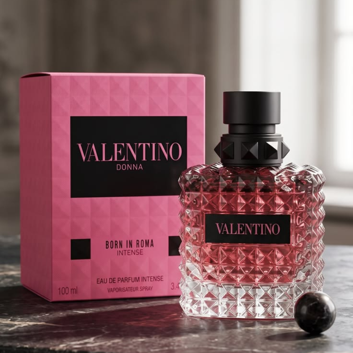 Valentino Donna Born in Roma Intense Eau de Parfum